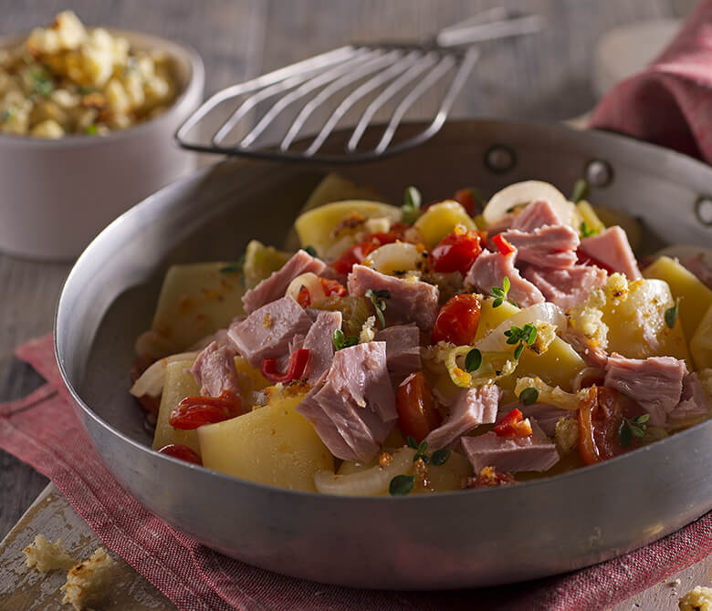 Paccheri au thon, ciboules et chapelure