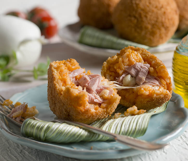 Croquettes au riz, thon et mozzarella