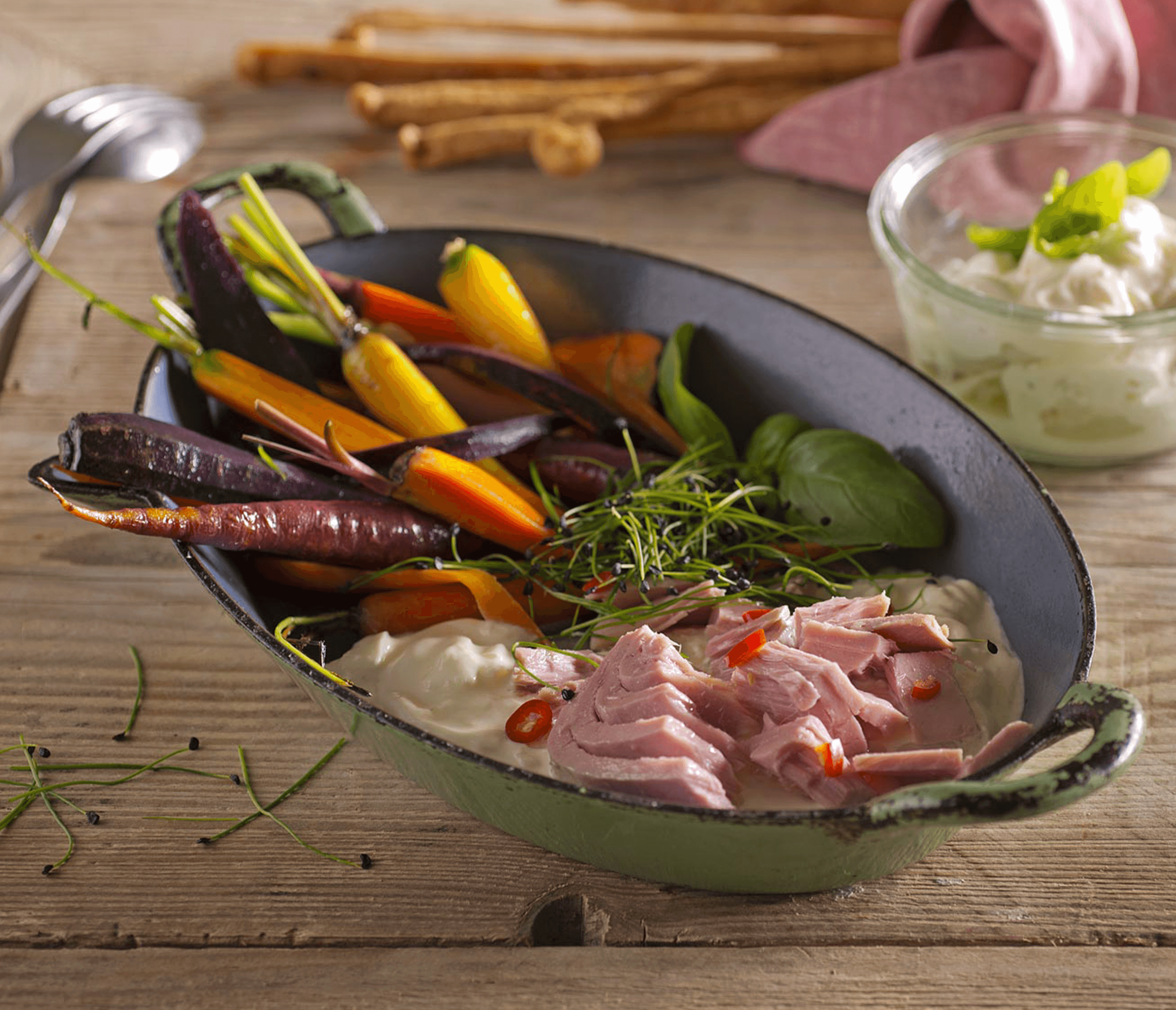 Chilli Tuna with Two Types of Carrots and Stracciatella Cheese